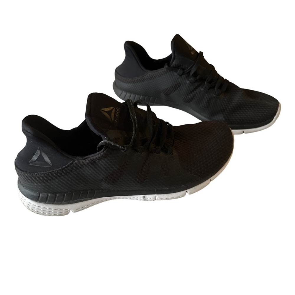 Reebok women’s Zprint size 10.